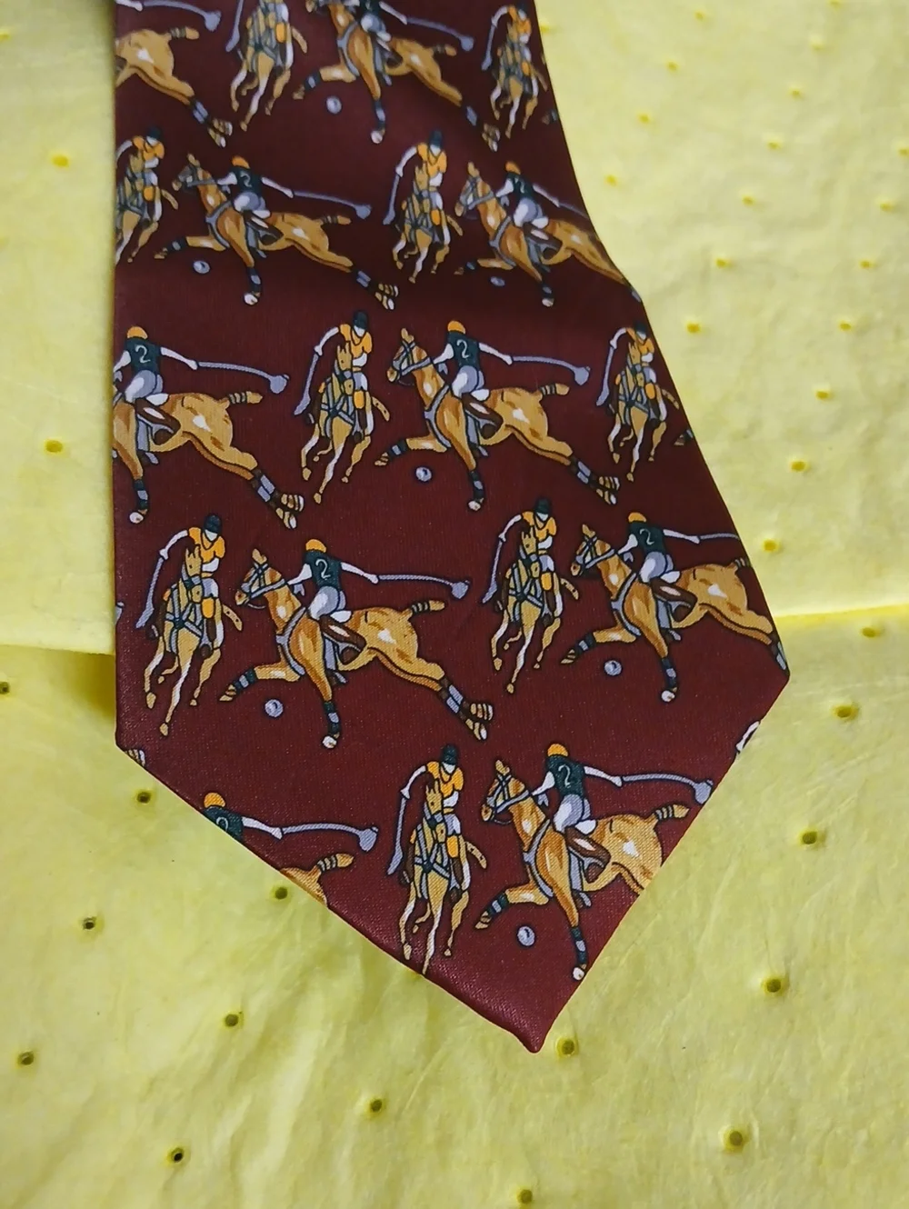 Mens Burgundy Equestrian Pattern Tie